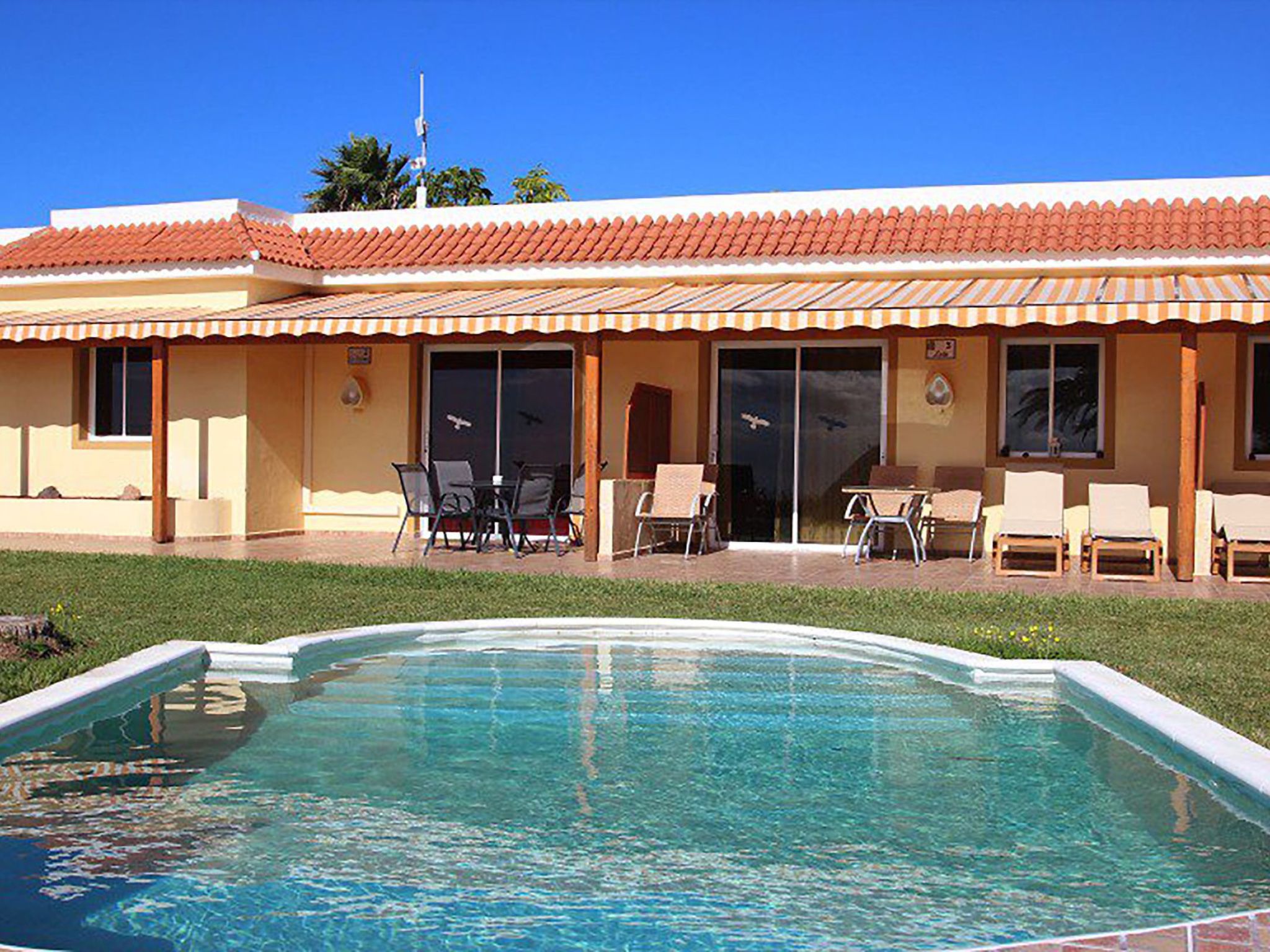 Wohnung Paloma mit Terrasse und Gemeinschaftspool-Image-tags.info