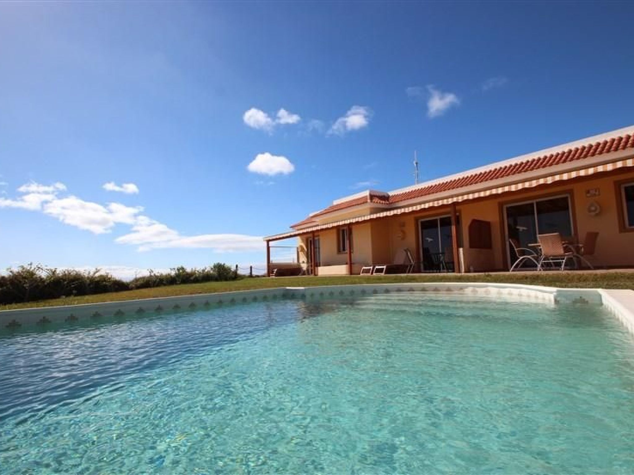 Hochwertig ausgestattete Ferienwohnung Mariposa-Image-tags.info