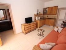 Moderne Ferienwohnung Colibri mit Terrasse