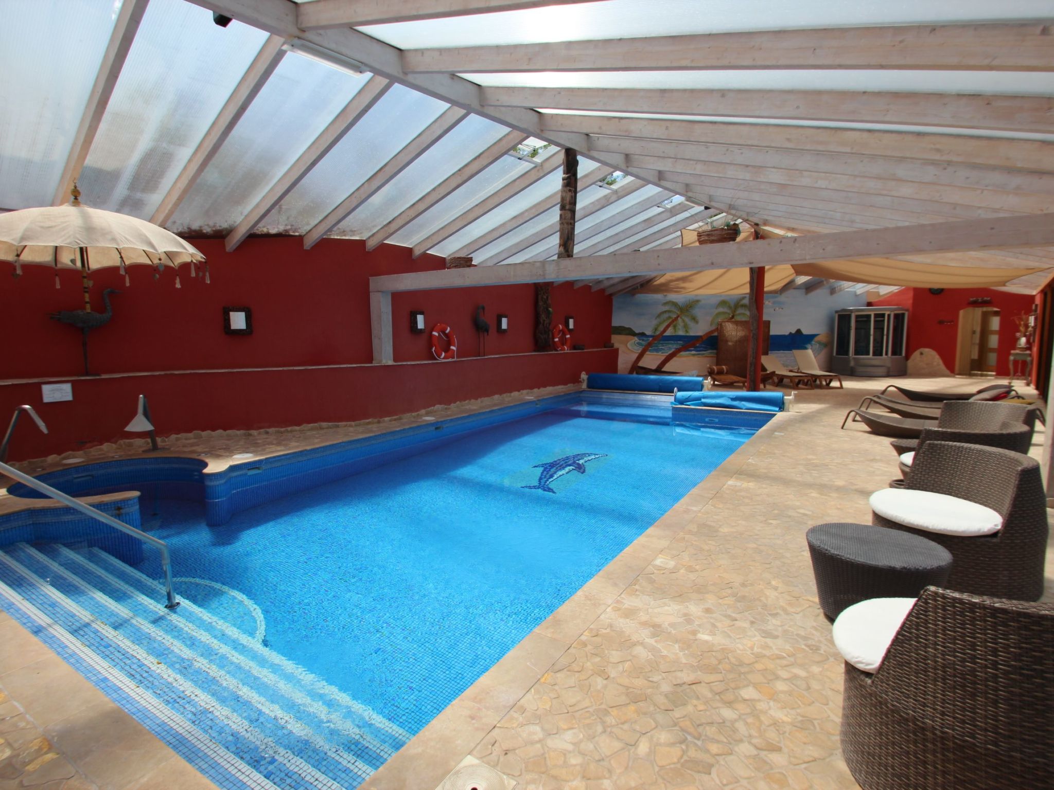 Apartment mit Terrasse, Pool und Garten-Image-tags.info