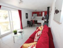 Casa Romeo: Knus appartement met open haard vlakbij Playa San Juan - thumbnail 1