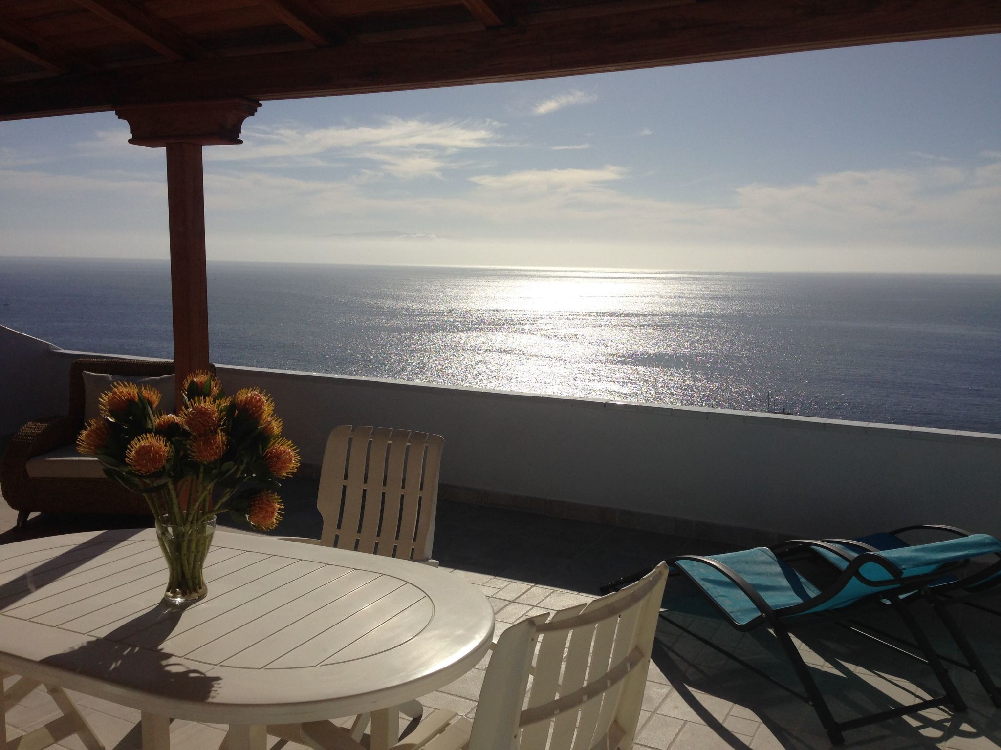 Wohnung mit Aussicht, Terrasse und Schwimmbad-Dedans