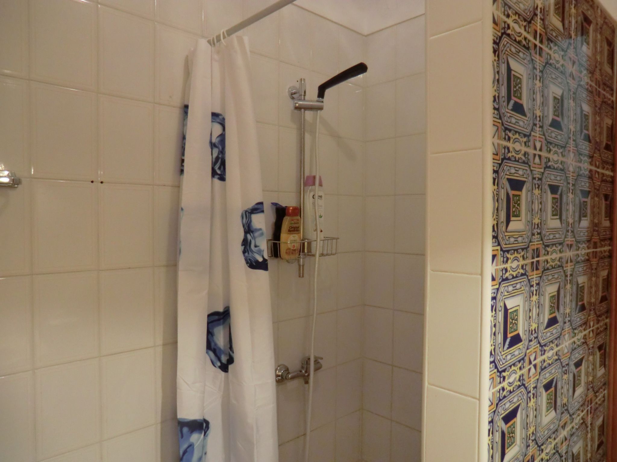 Photo of Ruhige Ferienwohnung mit Pool und Meerblick