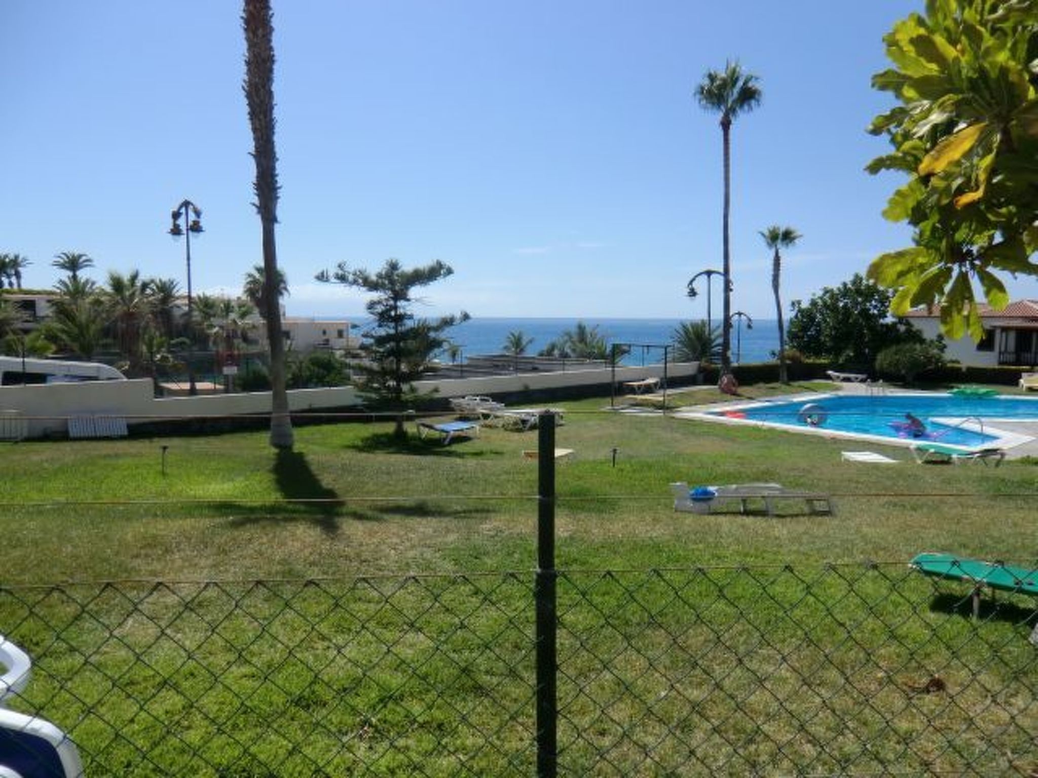 Photo of Ruhige Ferienwohnung mit Pool und Meerblick