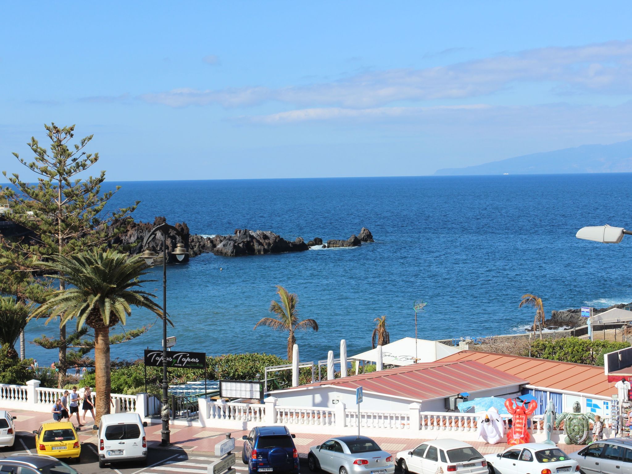 Große Wohnung in Puerto De Santiago und Meerblick-Image-tags.info