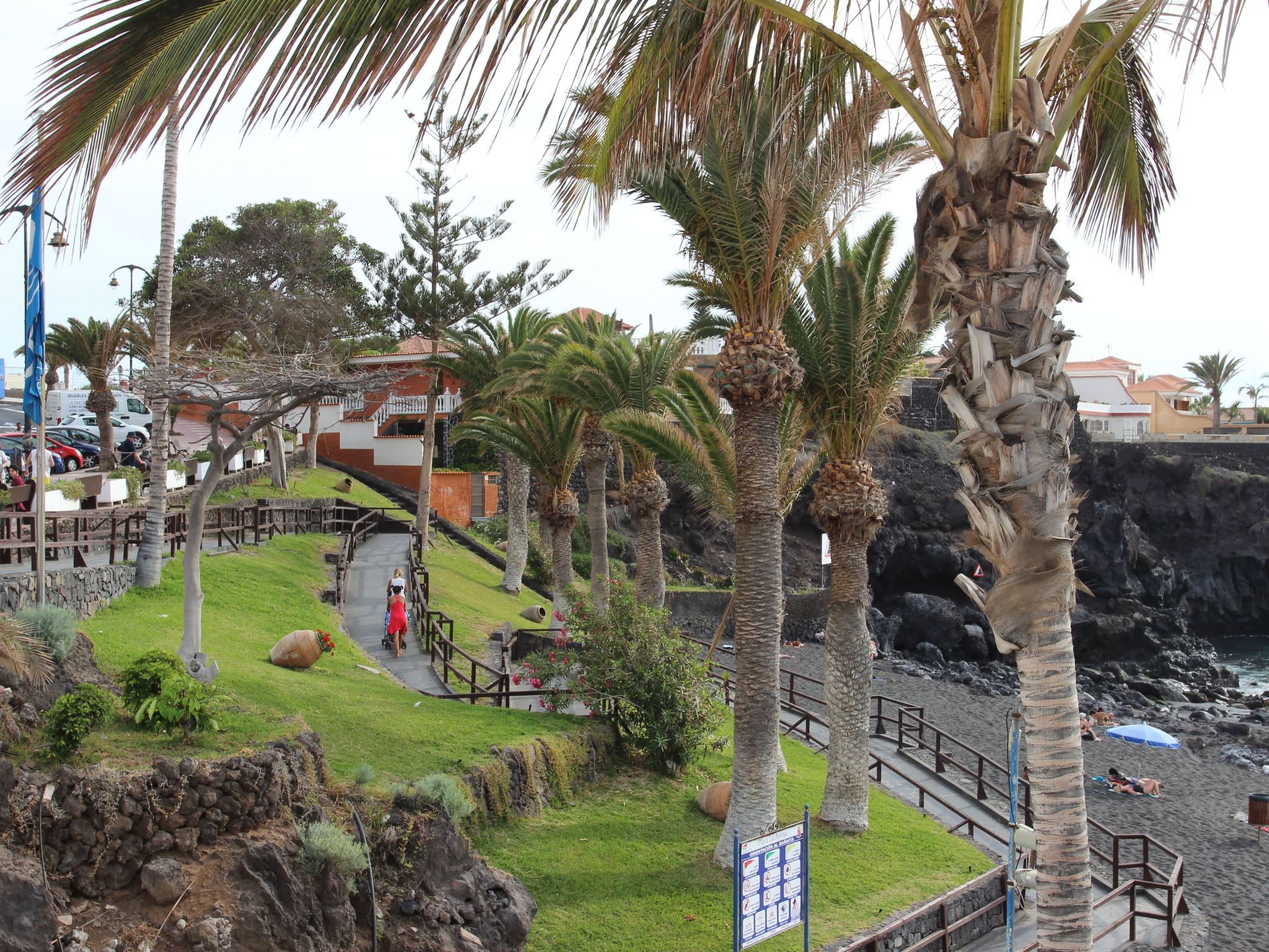 Große Wohnung in Puerto De Santiago und Meerblick-Image-tags.info