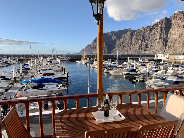 Wohnung mit Aussicht auf Meer und Klippen
