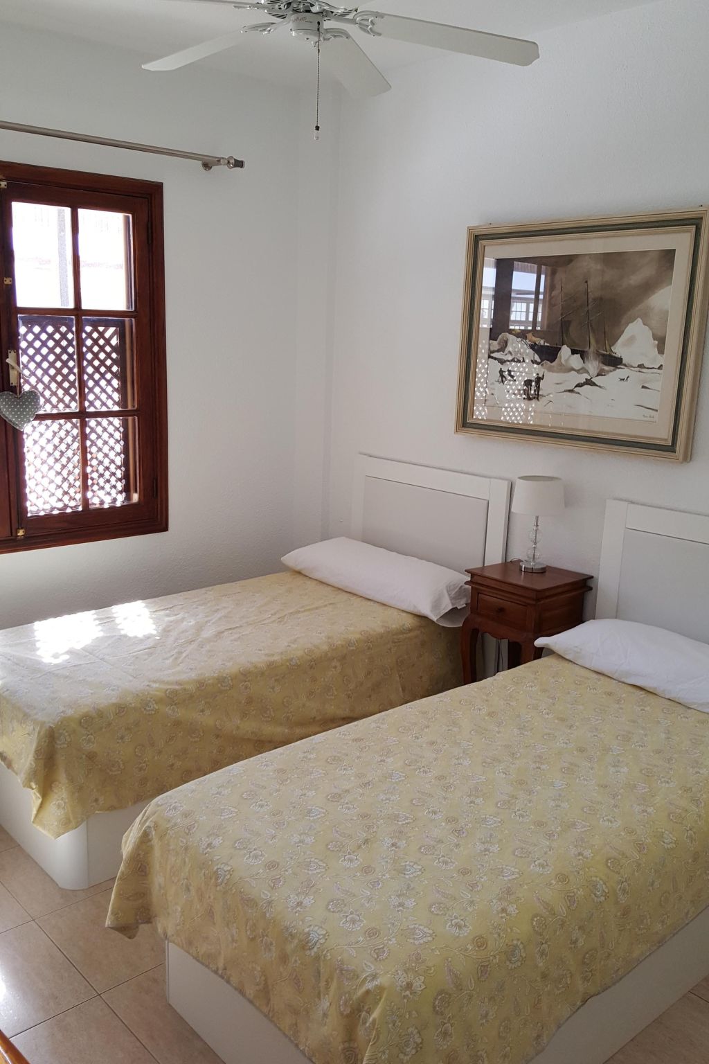 Wohnung mit Aussicht auf Meer und Klippen-Binnen