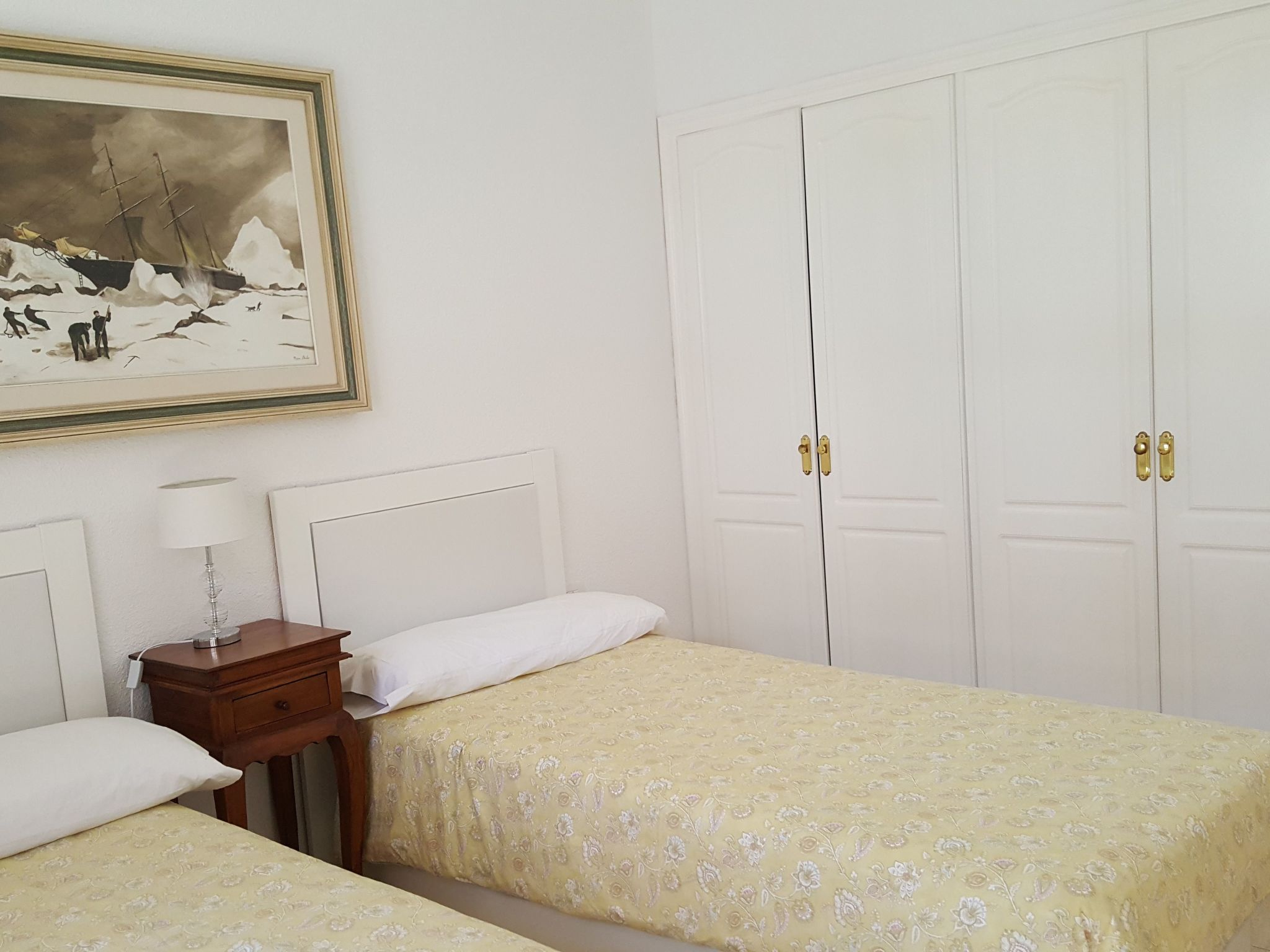 Wohnung mit Aussicht auf Meer und Klippen-Binnen