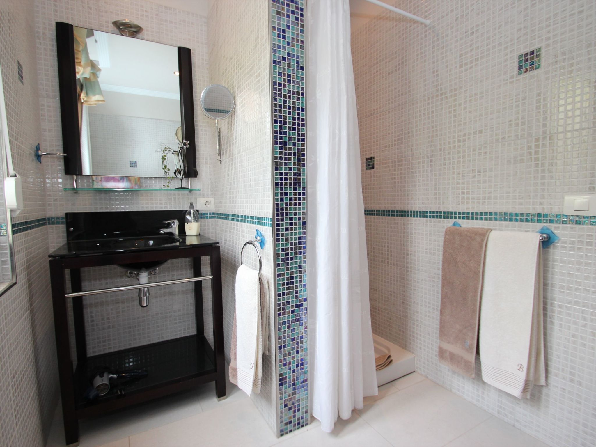 Schöne Finca Sanjuan mit Pool und Meerblick-Image-tags.info