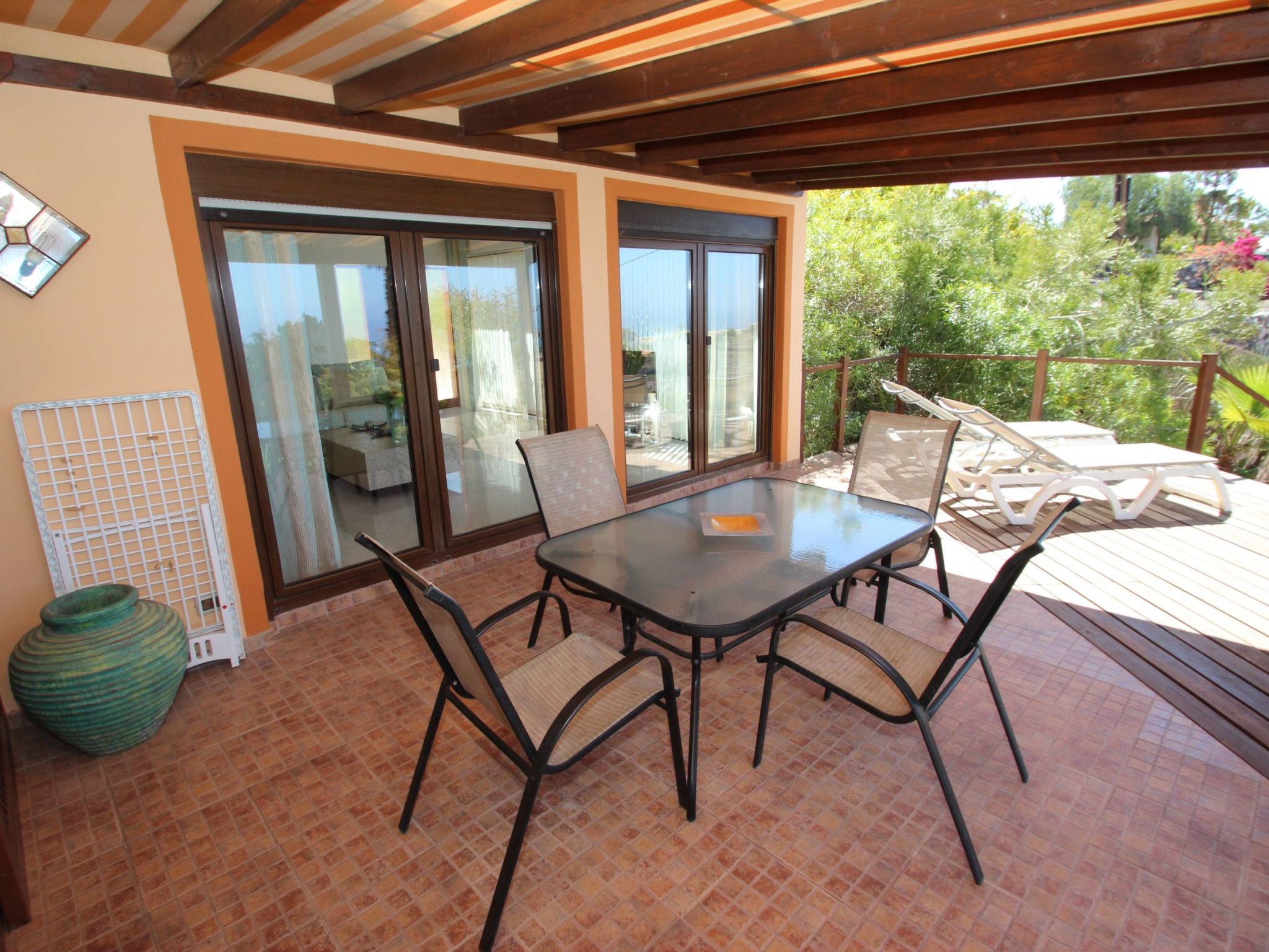 Schöne Finca Sanjuan mit Pool und Meerblick-Image-tags.info