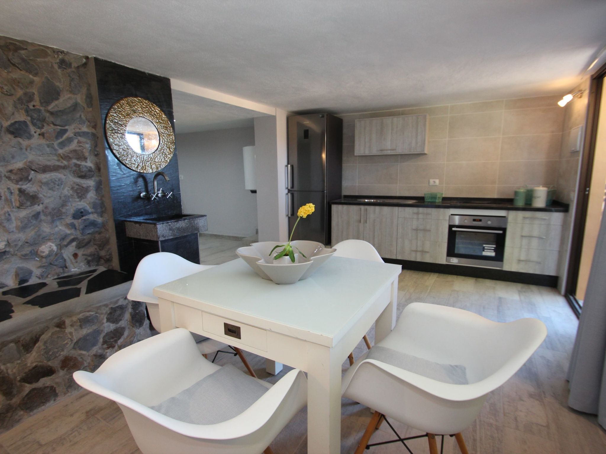 Schöne Finca Sanjuan mit Pool und Meerblick-Image-tags.info