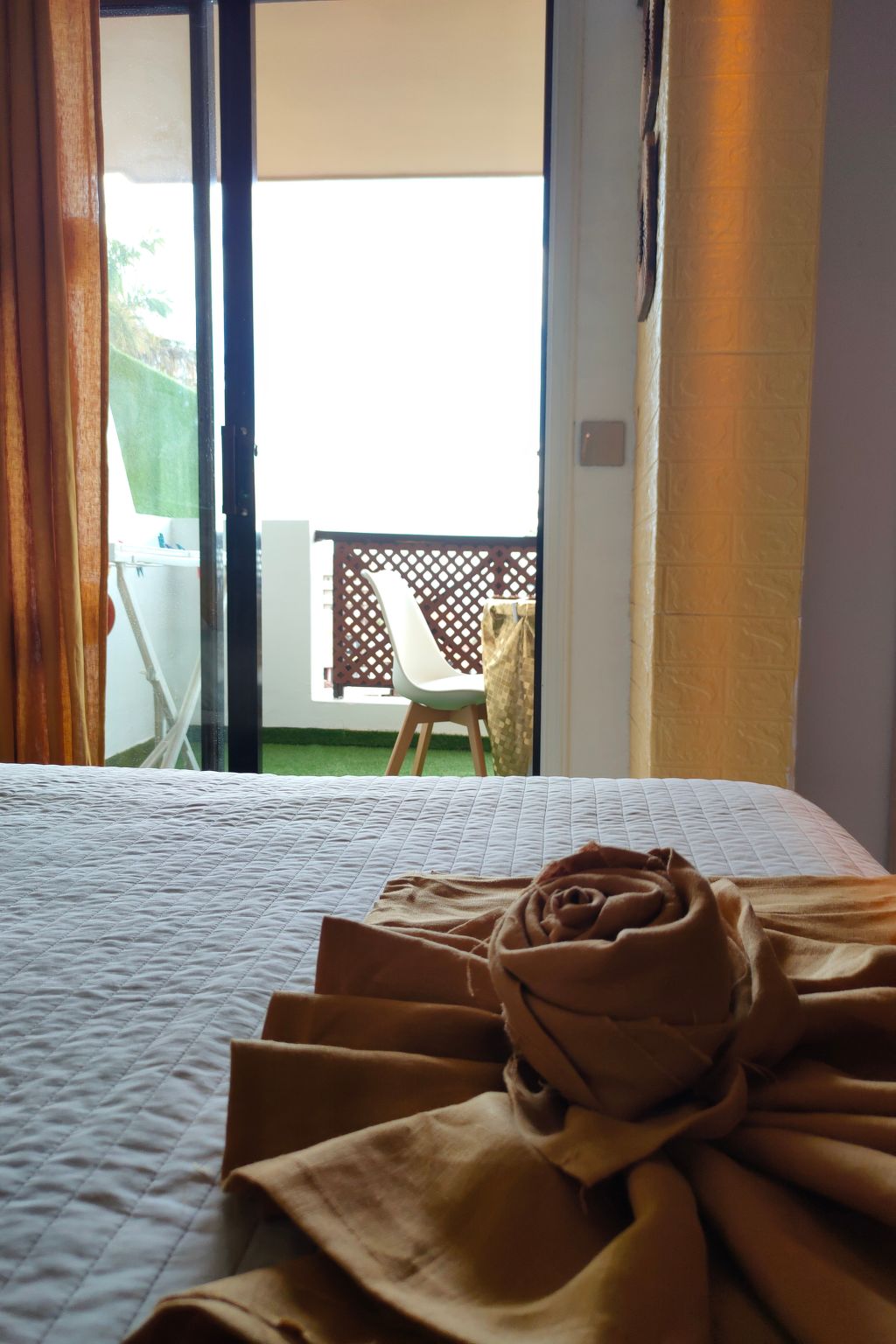 Studio mit beheiztem Pool-Image-tags.info