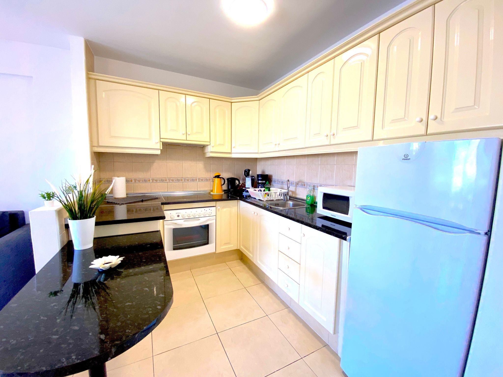 Appartement in Oasis Del Sur mit Beheiztem gemeinsamem Pool-Image-tags.info