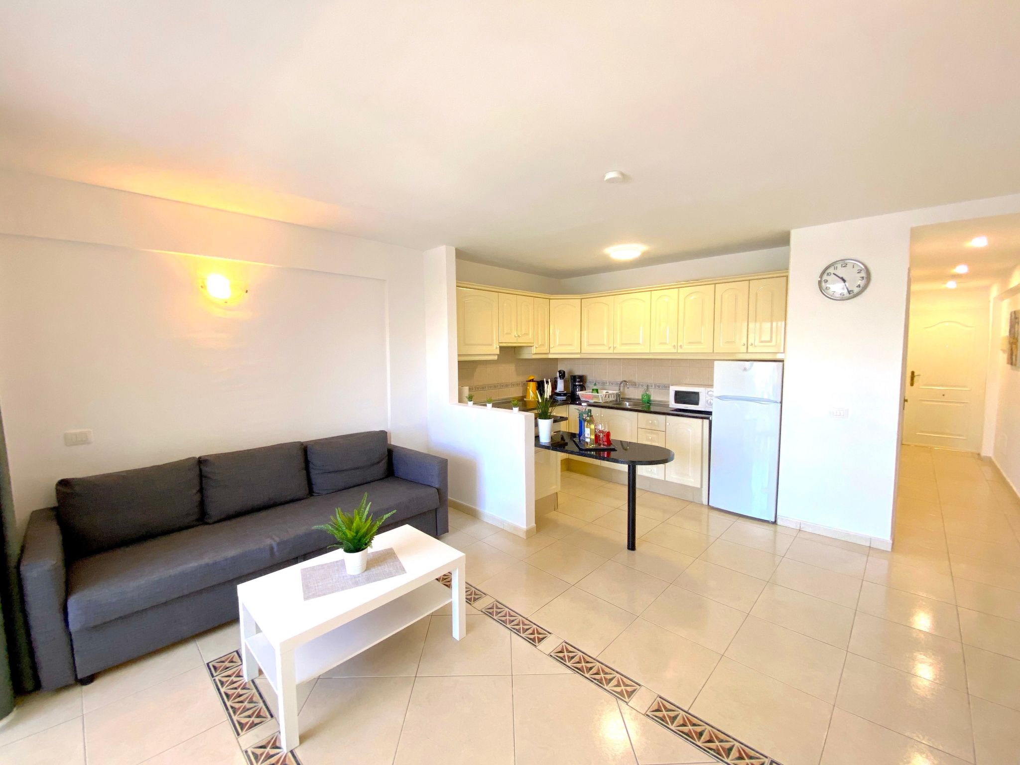 Appartement in Oasis Del Sur mit Beheiztem gemeinsamem Pool-Image-tags.info