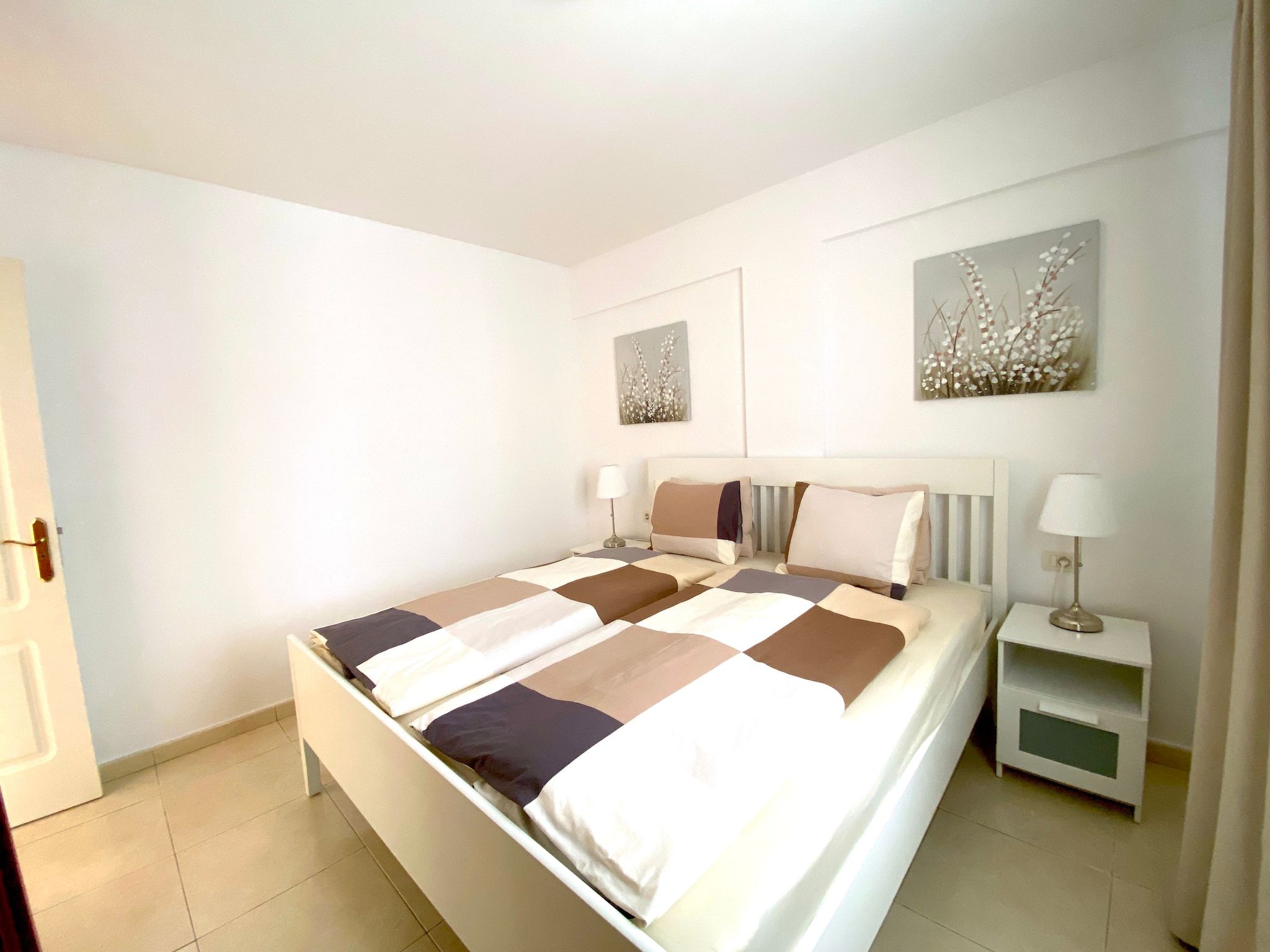 Appartement in Oasis Del Sur mit Beheiztem gemeinsamem Pool-Image-tags.info