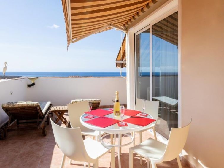 Aan zee: Rustgevend appartement met zeezicht in Palm-Mar in Palm- Mar