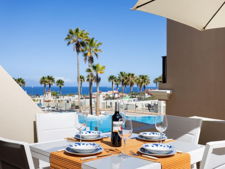 Search and Stay destination Palm-Mar, CN - Spain from AU$ 284. El Faro
