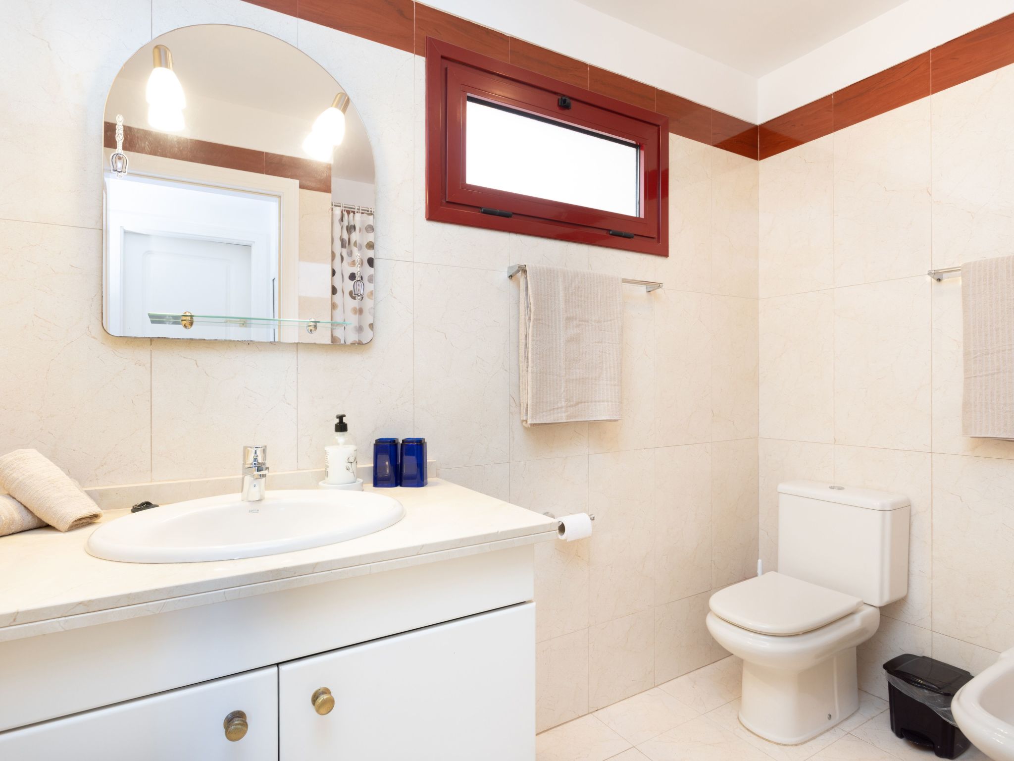 Balandros Sun-Image-tags.info