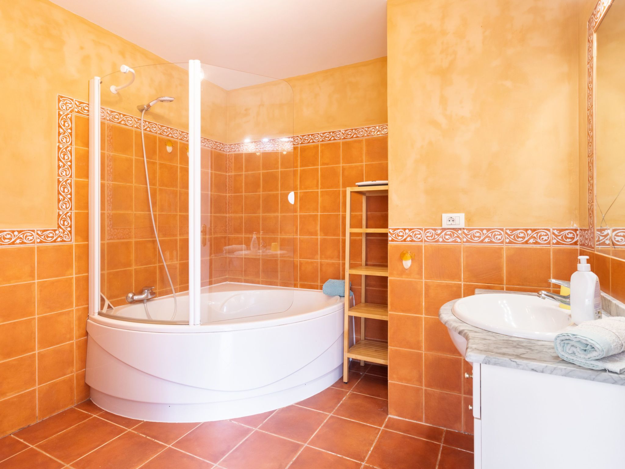 Villa Carolina-Image-tags.info