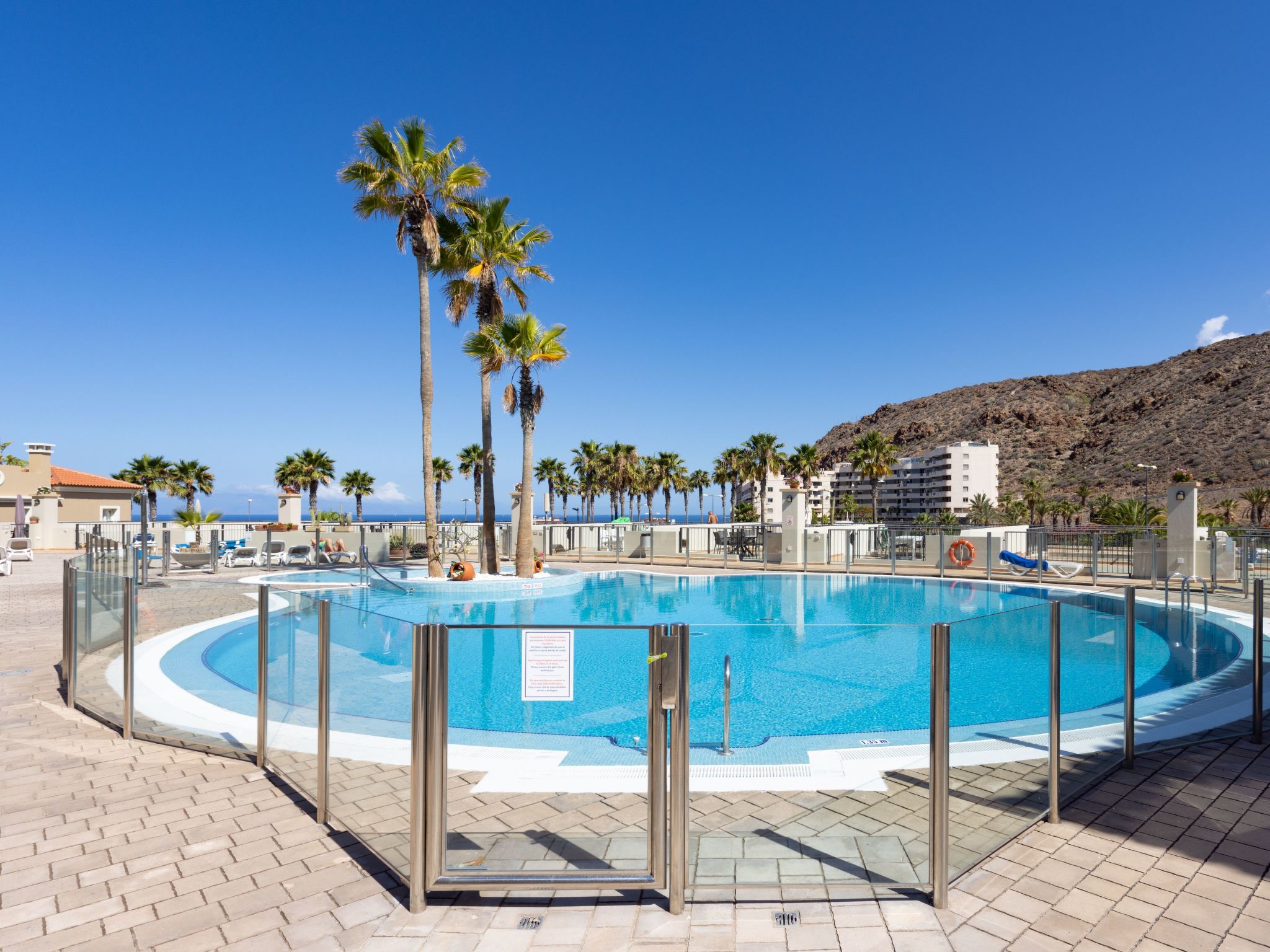 Wohnung in Palm-Mar mit Großer Terrasse und Meerblick-Image-tags.info