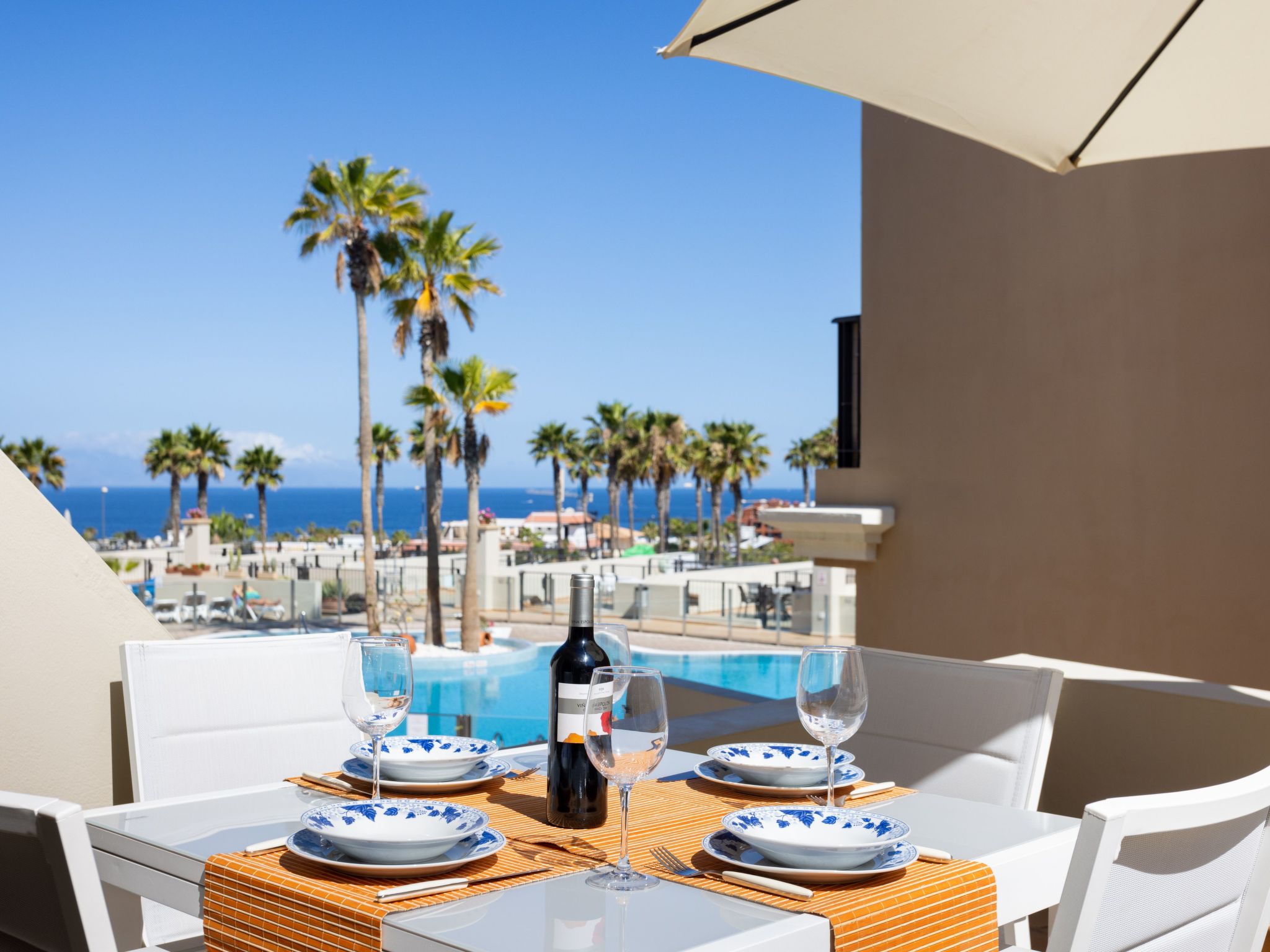 Wohnung in Palm-Mar mit Großer Terrasse und Meerblick-Image-tags.info