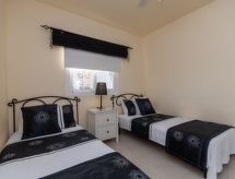 Villa Susi: Jouw privéparadijs met zwembad in Palm-Mar, op 300m van zee - thumbnail 5