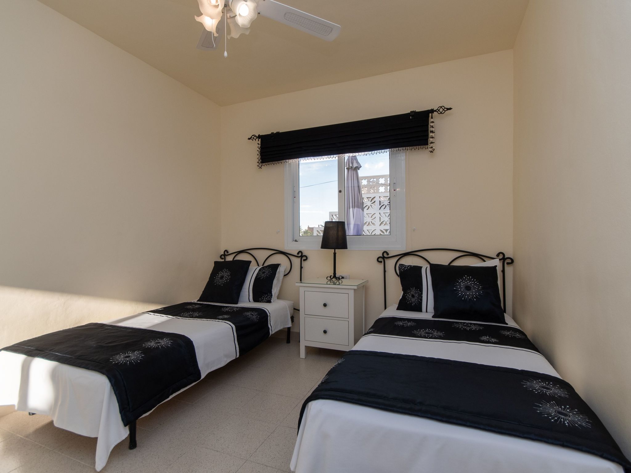 Villa Sue mit privatem Pool im Süden von Teneriffa-Image-tags.info