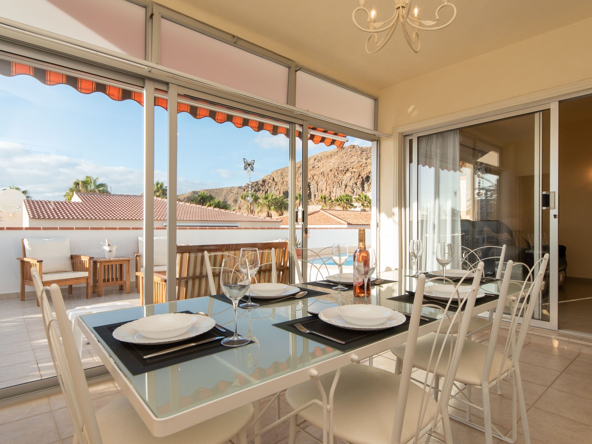 Villa Sue mit privatem Pool im Süden von Teneriffa-Image-tags.info