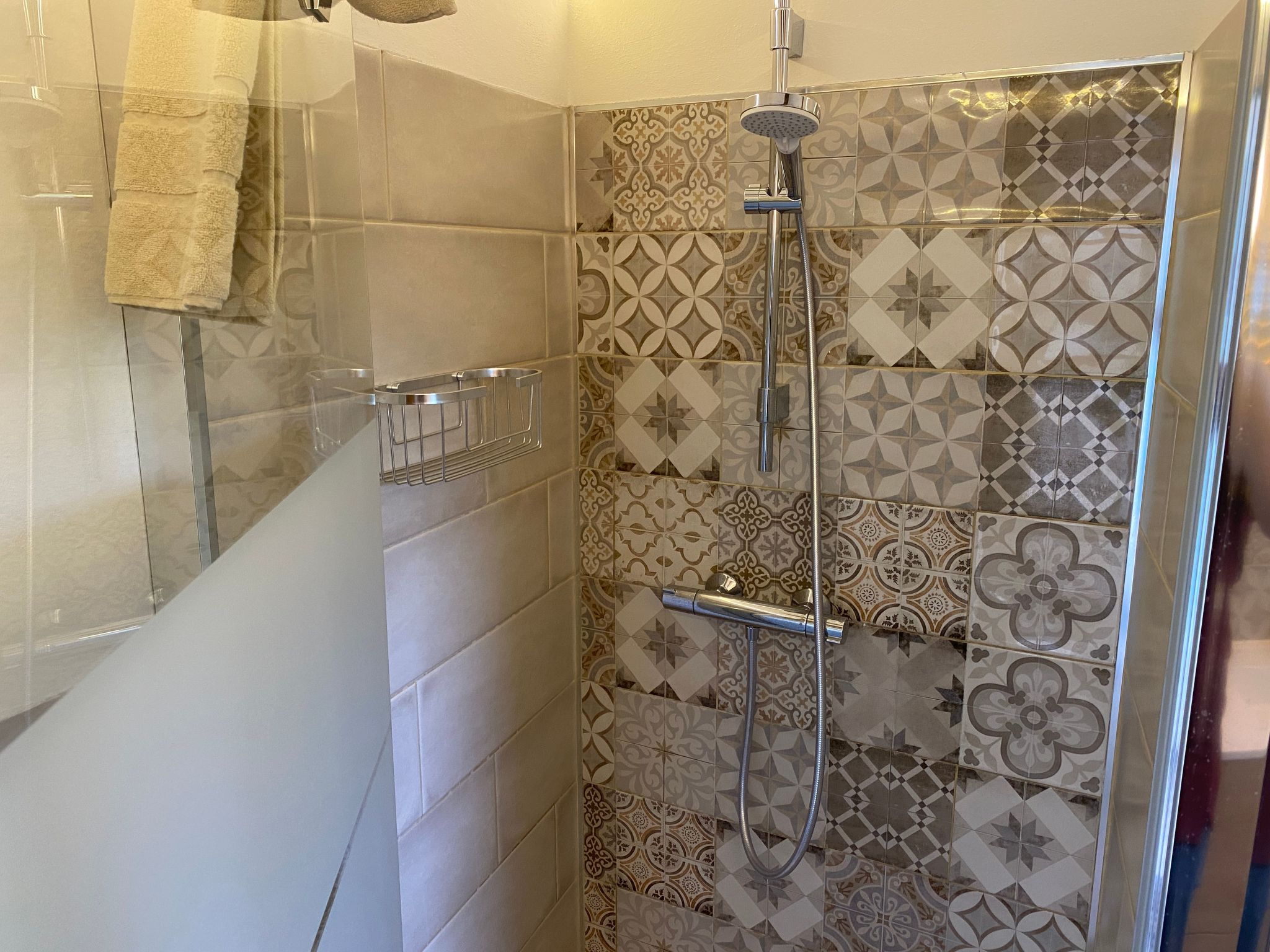 Casa Niagara mit gemeinschaftlichem Pool-Image-tags.info