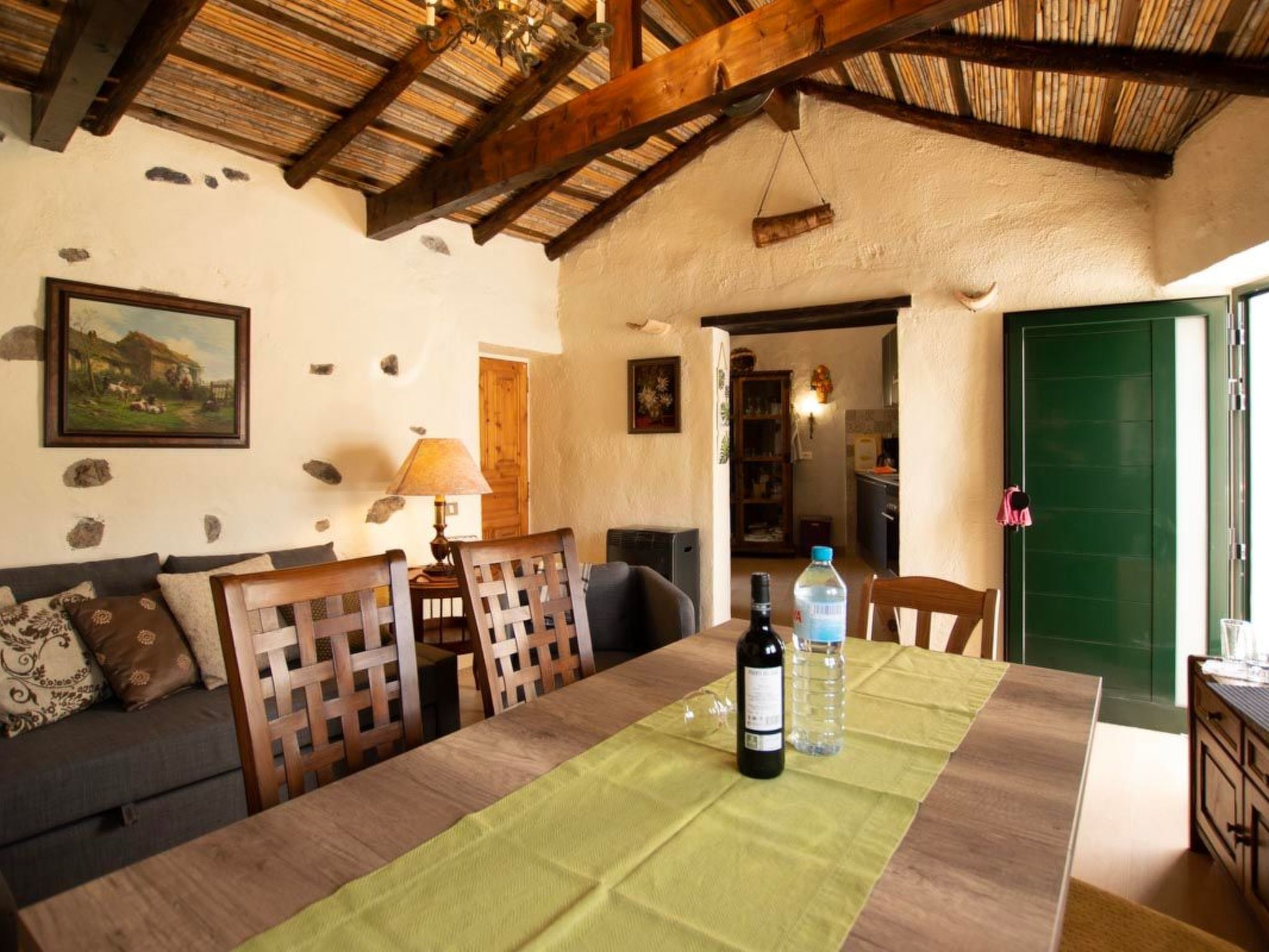 Casa Niagara mit gemeinschaftlichem Pool-Image-tags.info