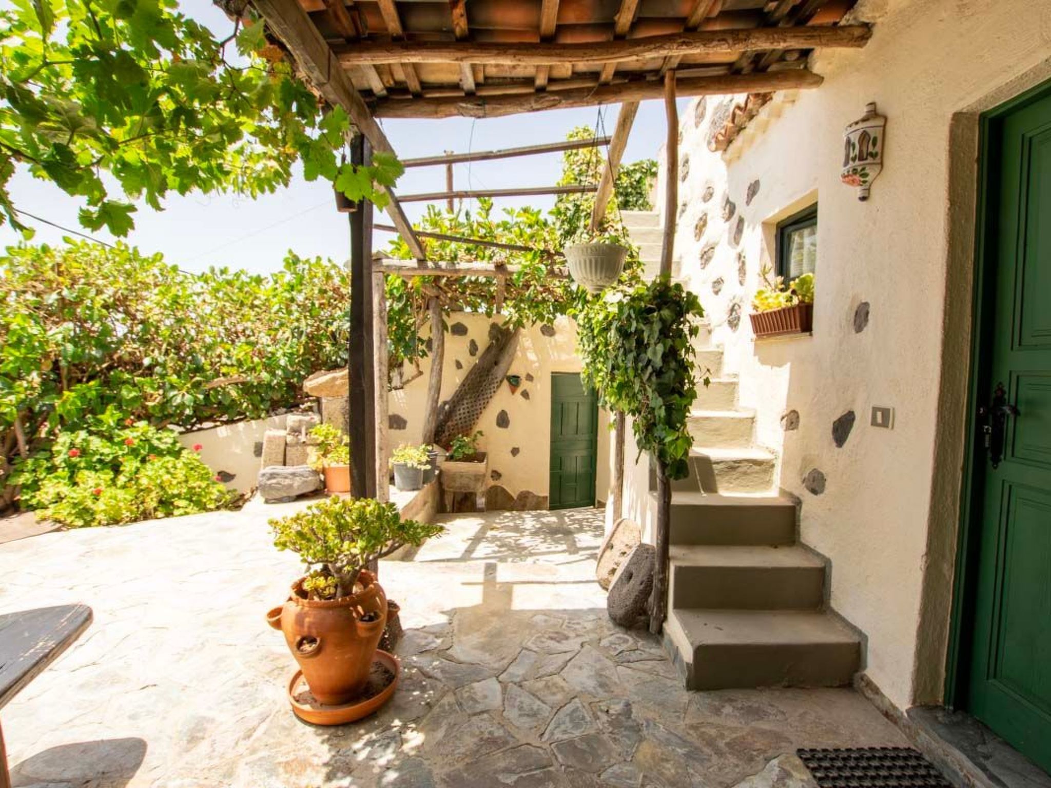 Casa Niagara mit gemeinschaftlichem Pool-Image-tags.info