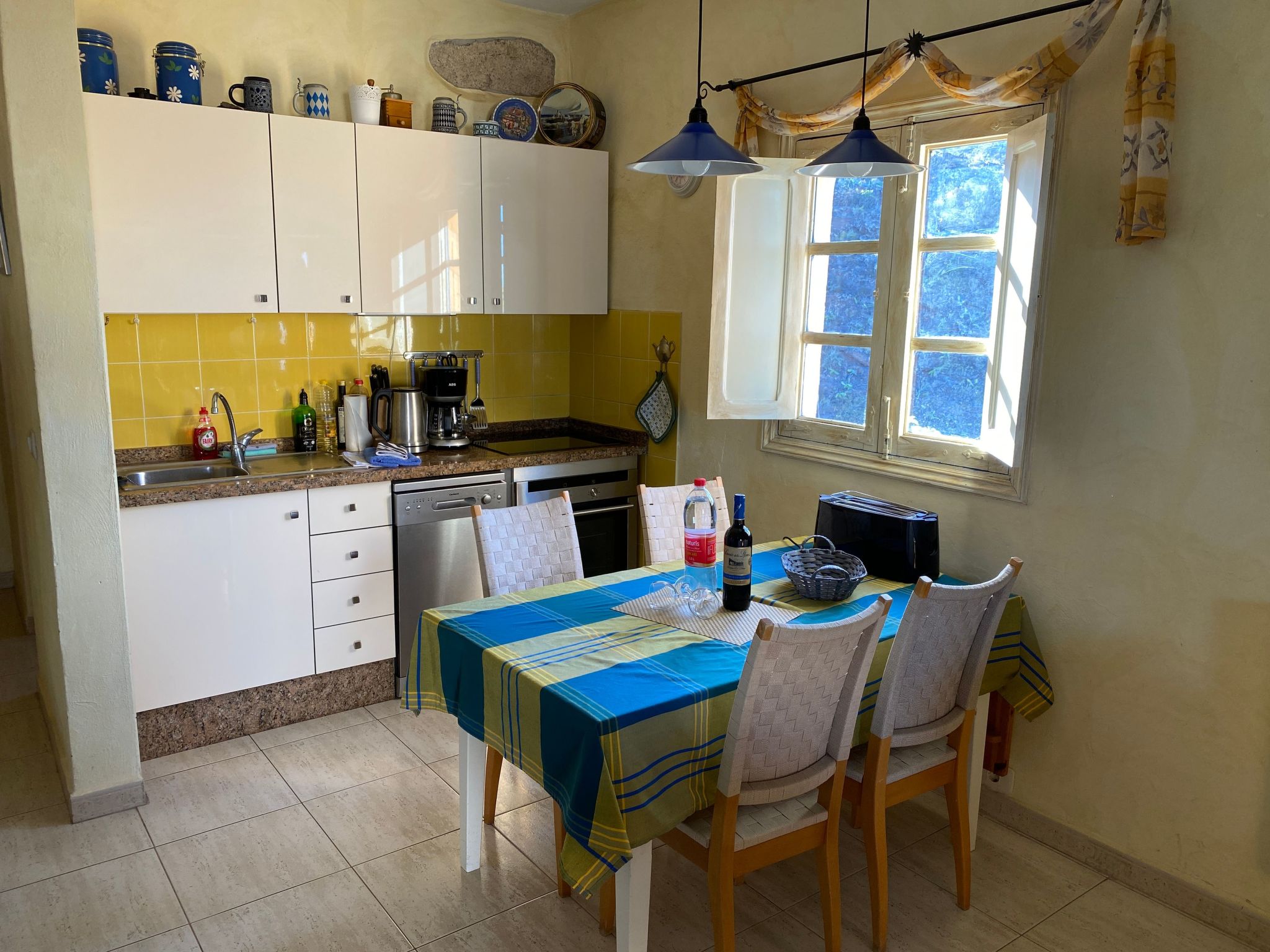 Casa Azul mit beheizbarem Pool und Garten-Inside