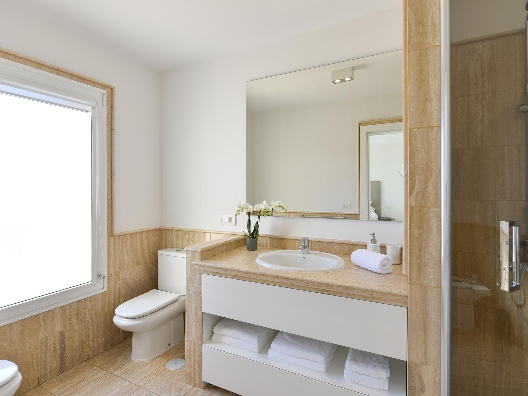 Photo of Chalet Santa Ana 19