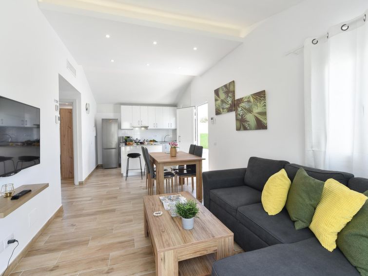 Search and Stay destination San Bartolomé de Tirajana, CN - Spain from AU$ 576. Bungalow Macaronesia