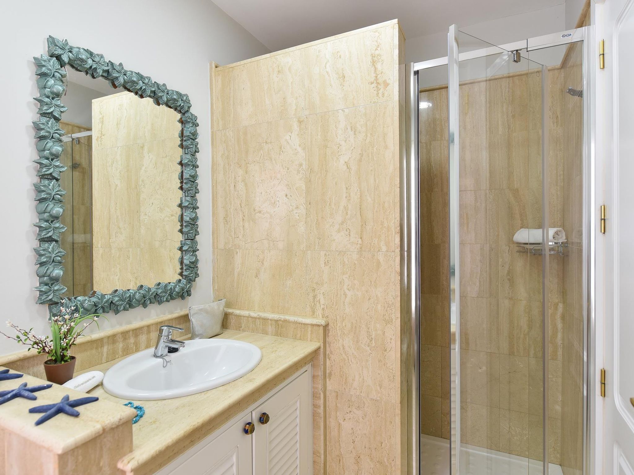 Photo of Chalet Santa Ana 7