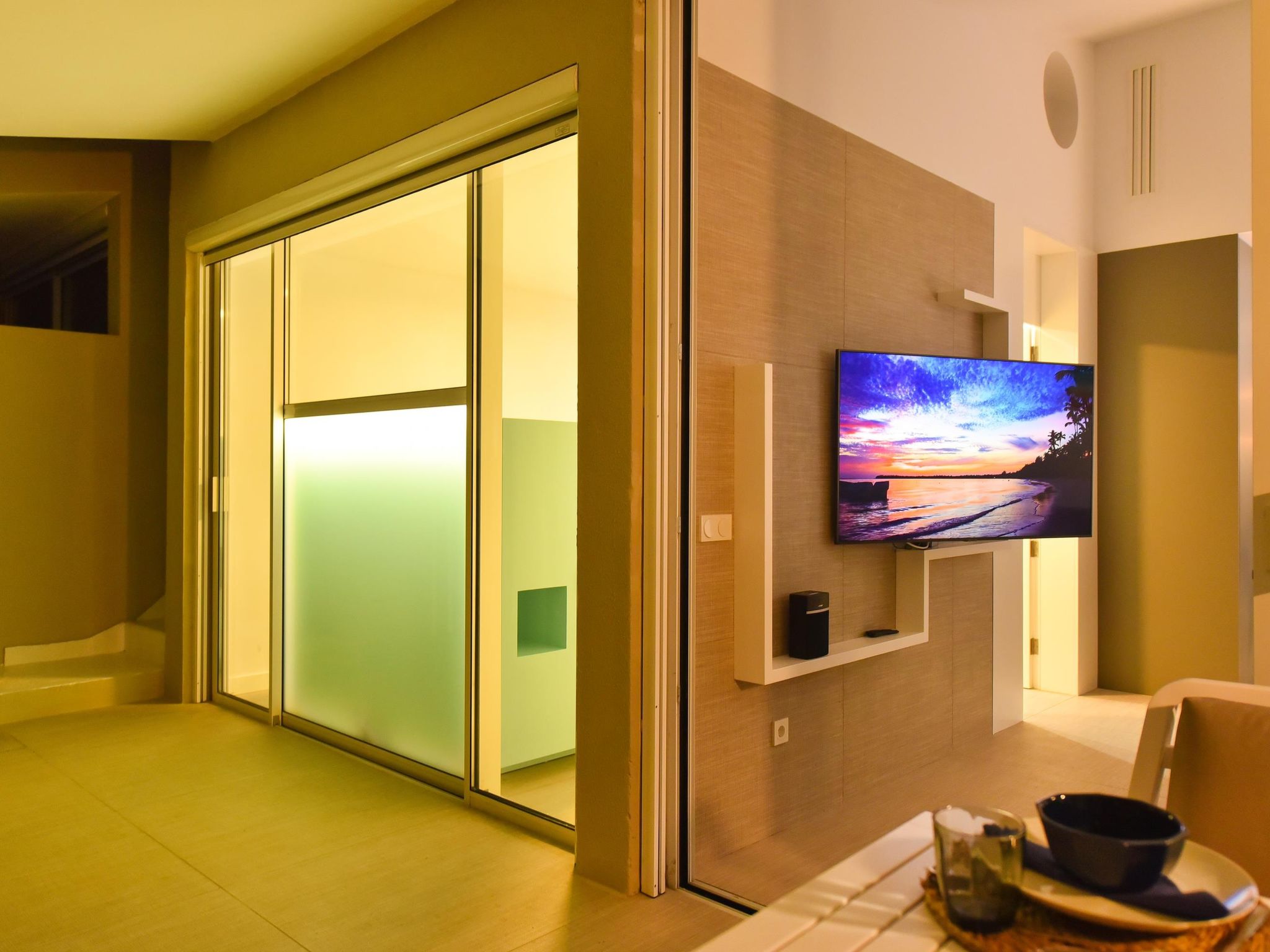 Velsuites 1 - Binnen