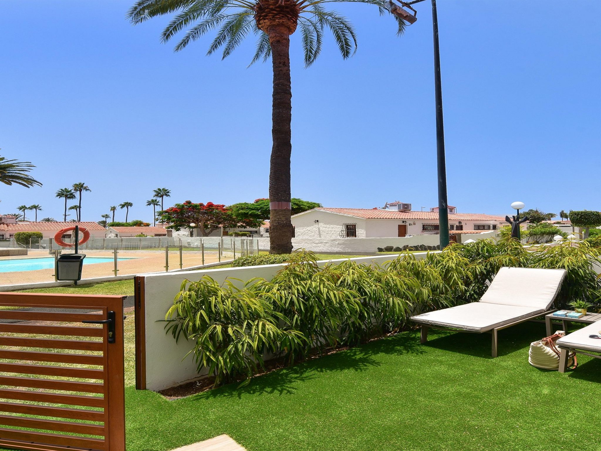 Photo of Santa Barbara EMB5