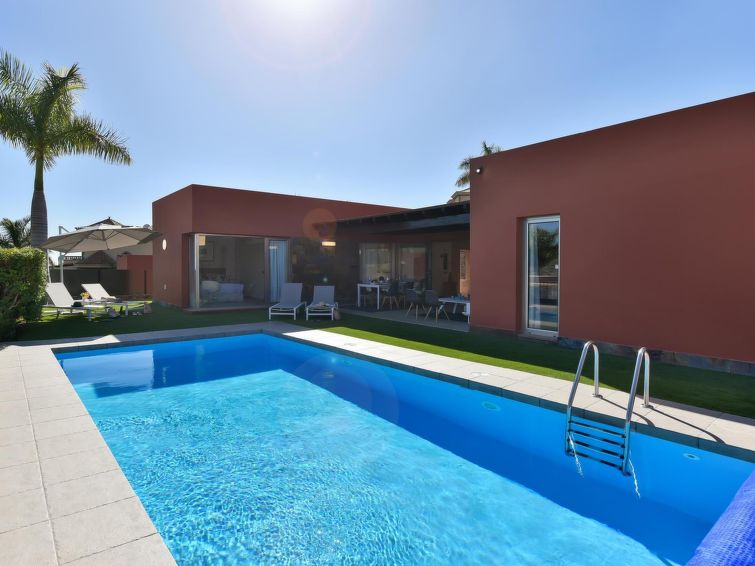 Privézwembad en rust in deze vrijstaande villa in Maspalomas in Maspalomas
