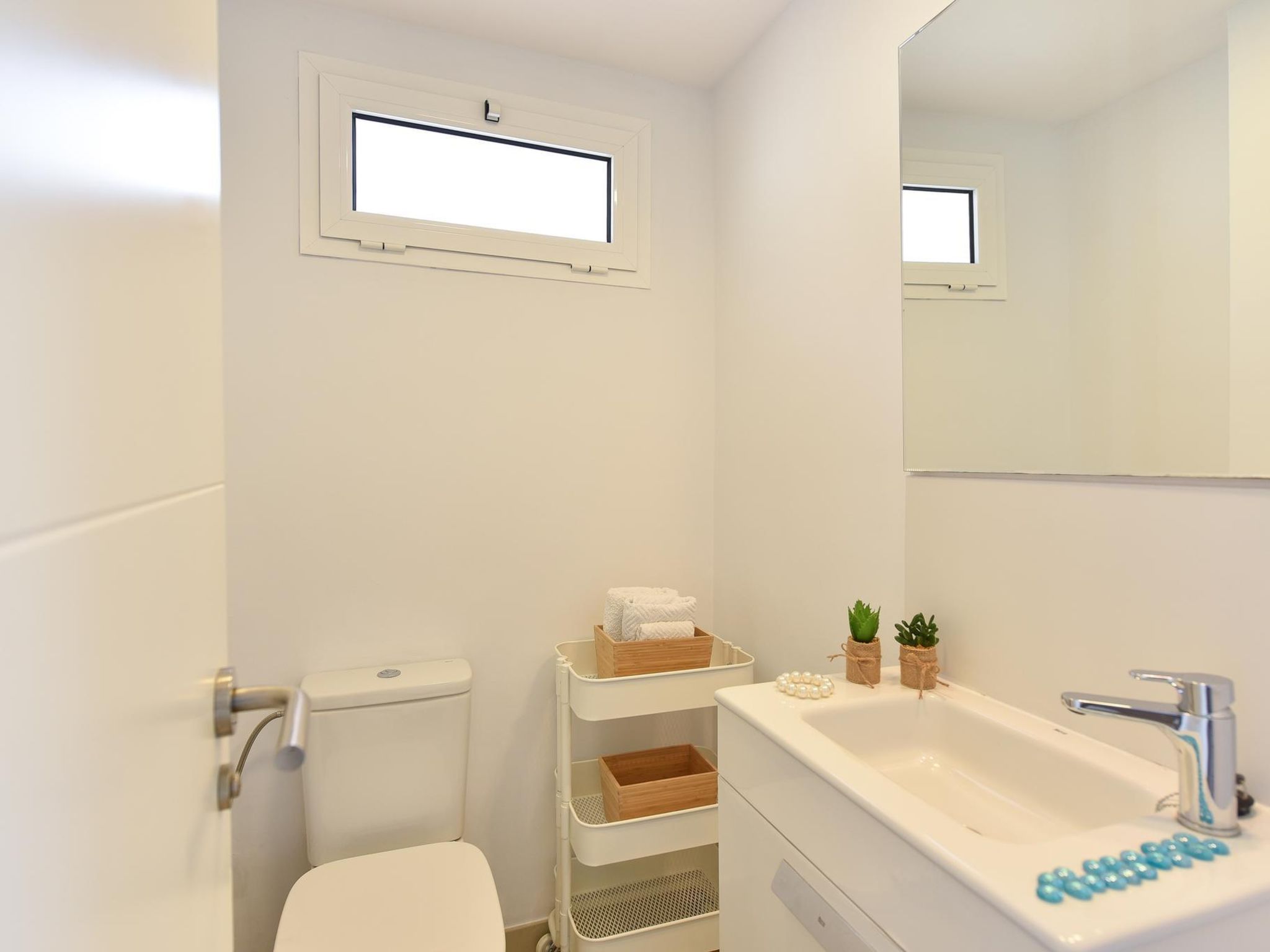 Photo of Charca CM18