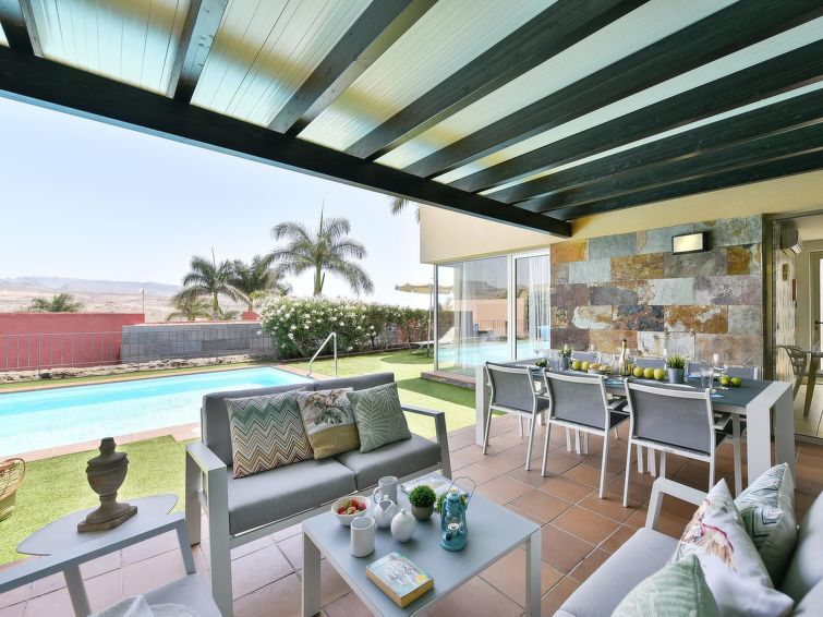 Search and Stay destination San Bartolomé de Tirajana, CN - Spain from AU$ 352. Tipo 2 dormitorios