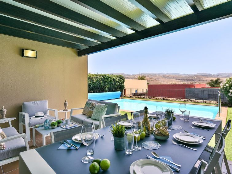 Search and Stay destination San Bartolomé de Tirajana, CN - Spain from AU$ 352. Tipo 2 dormitorios