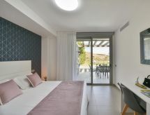 Vrijstaande villa met privézwembad in centrum Maspalomas, op loopafstand van strand - thumbnail 5