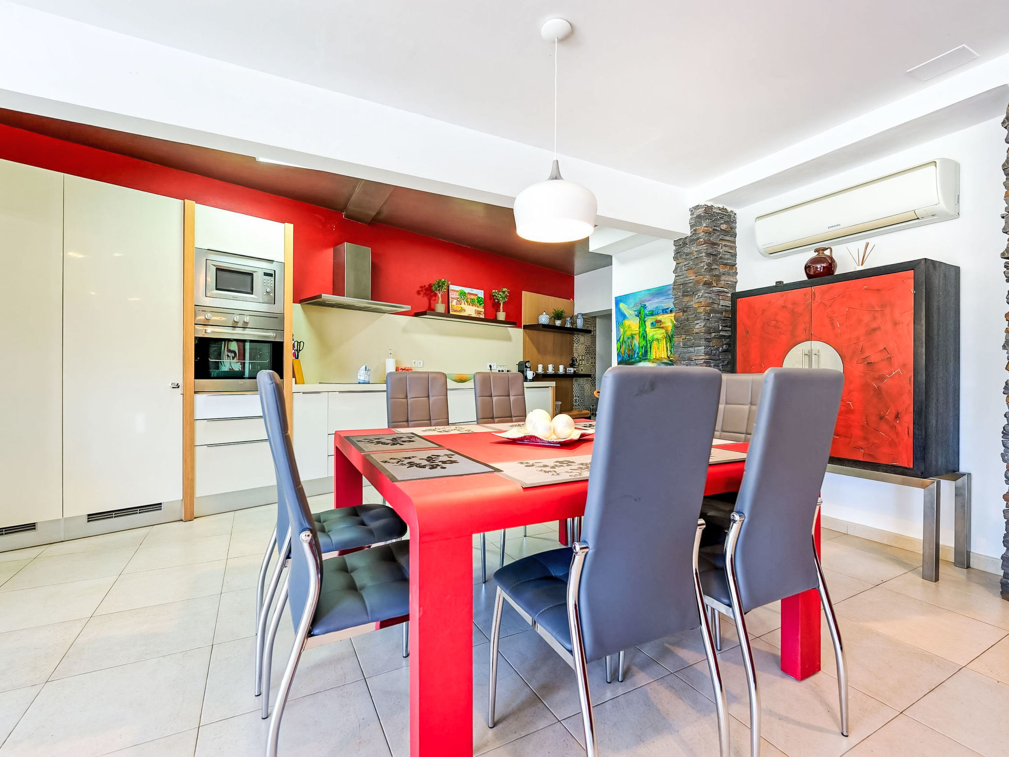 Villa Parralito Ingenio-Binnen