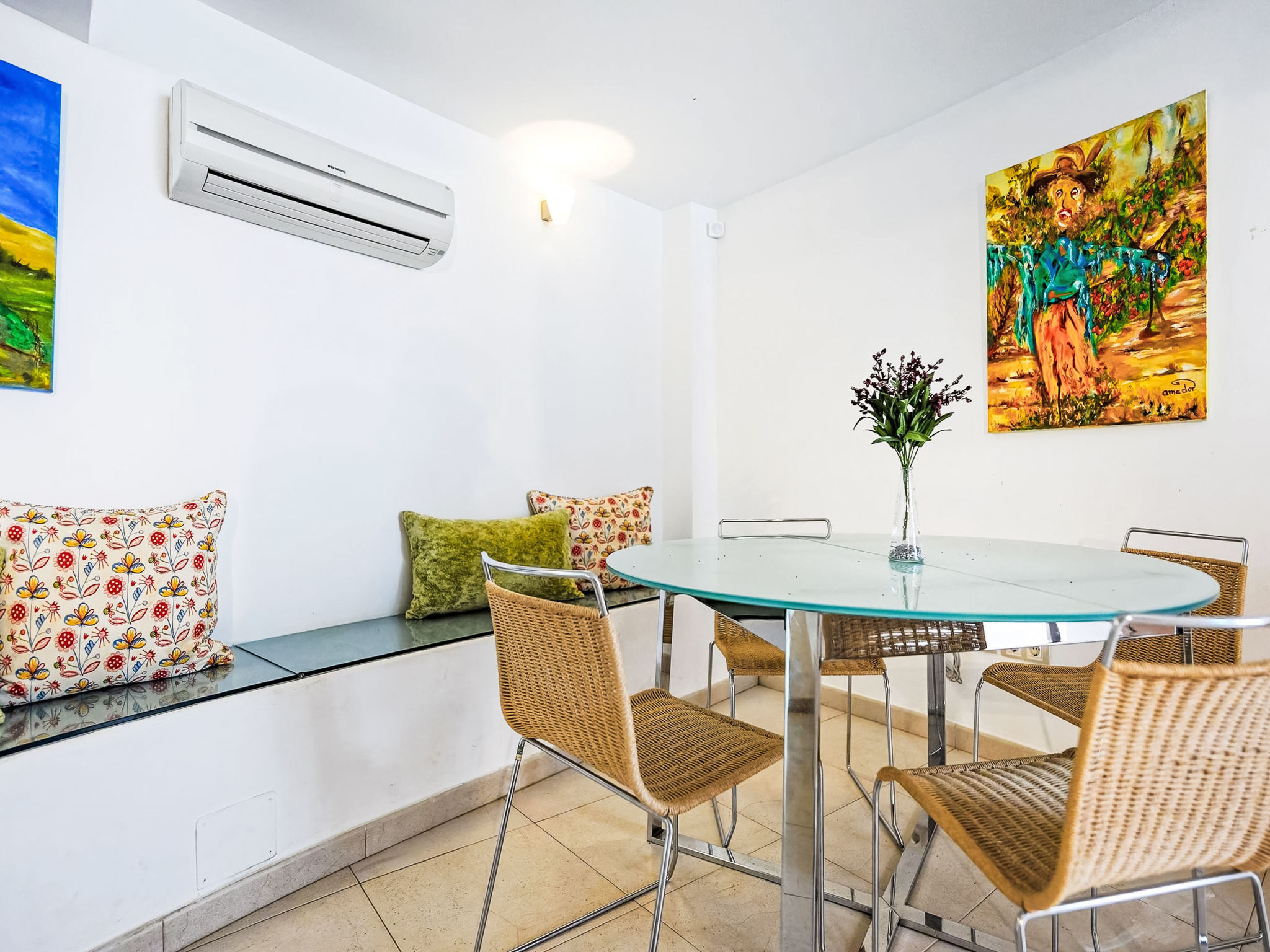 Villa Parralito Ingenio-Binnen