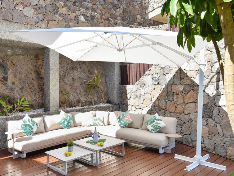 Search and Stay destination Las Palmas, CN - Spain from AU$ 352. Dragos