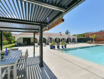 Casa de vacaciones Armonia Oasis DeLuxe