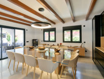 Casa de vacaciones Armonia Oasis DeLuxe
