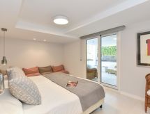 Oasis Serenity: Luxe strandvilla met verwarmd zwembad in Maspalomas - thumbnail 4