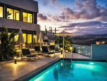 Prachtige nieuwbouw villa met privézwembad en uitzicht op Maspalomas - thumbnail 3